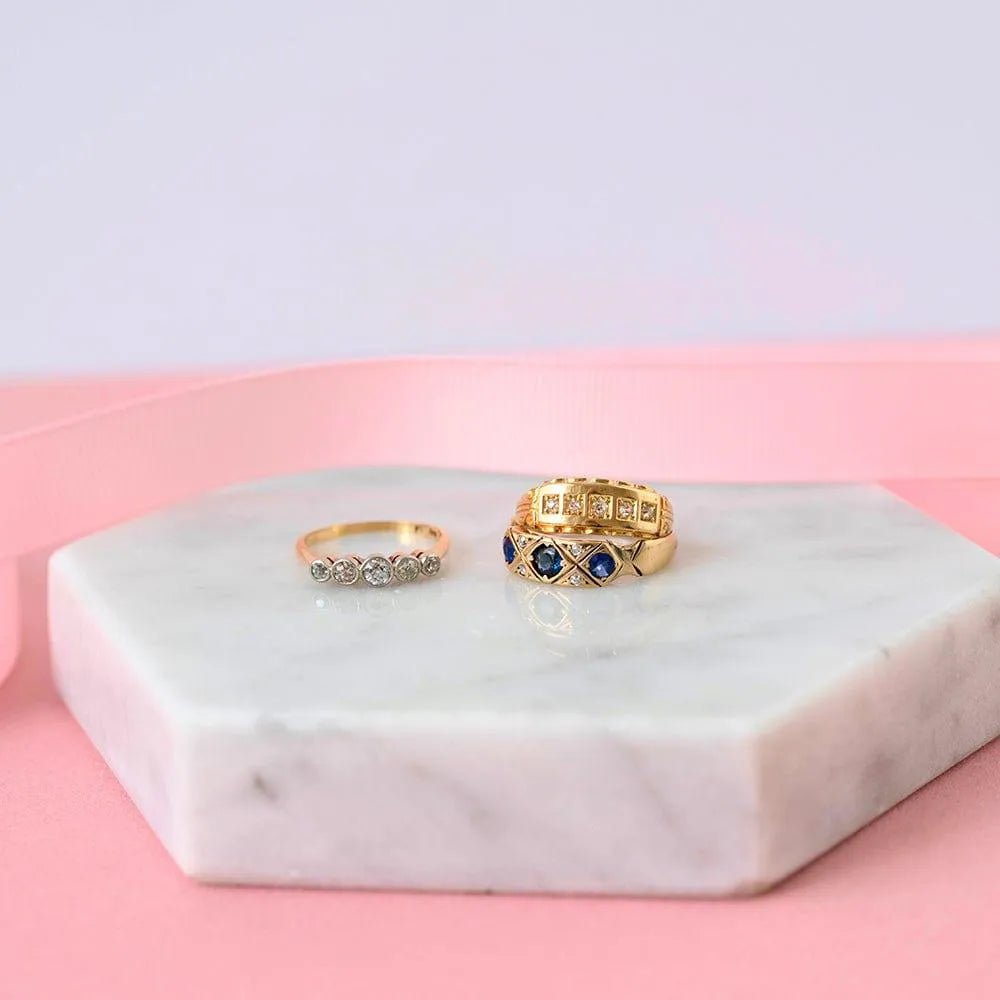 Anillo de Diamantes de Cinco Piedras de Oro de 18 Quilates y Platino de 0.25ct Antiguo de los Años 20, view 5
