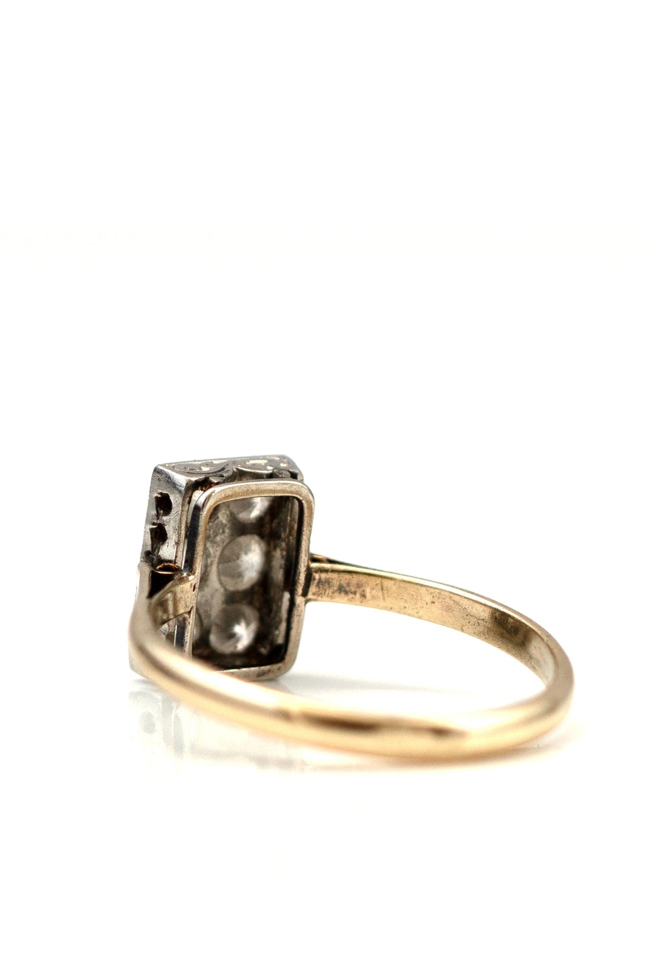 Antique 1920s-1930s Art Deco Rectangular Diamond 18K Yellow Gold Engagement Ring, view 5