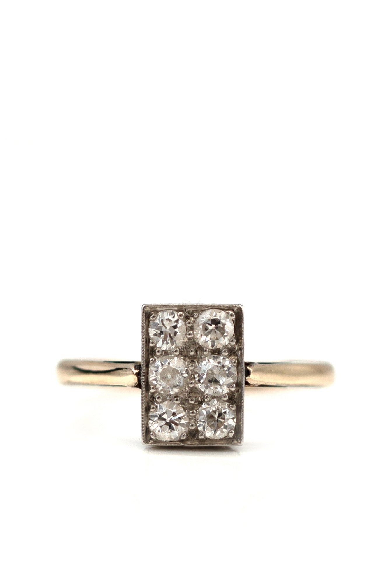 Anillo de oro de 18 quilates con diamante rectangular Art Decó antiguo