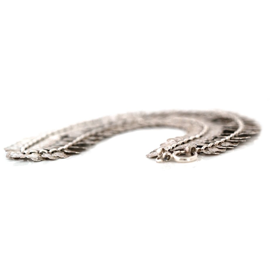 Collar victoriano antiguo de plata festoneado, circa 1880, view 7