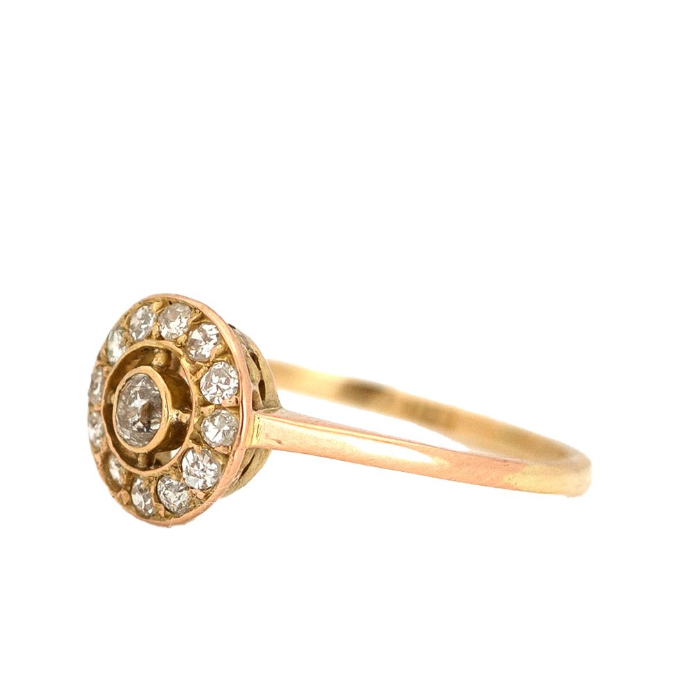 Anillo antiguo estilo "target" de oro de 14 quilates con diamantes, c.1920s, view 2