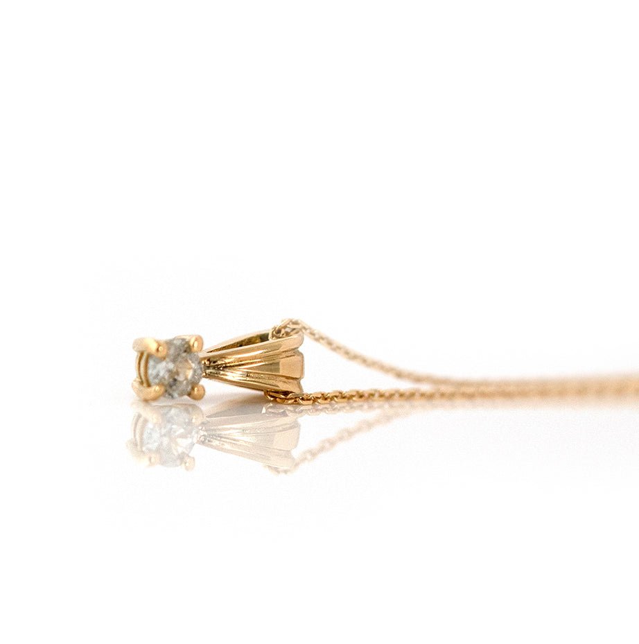 Victorian 0.15 Carat Old European Cut Diamond 18K Gold Solitaire Pendant Necklace, view 3