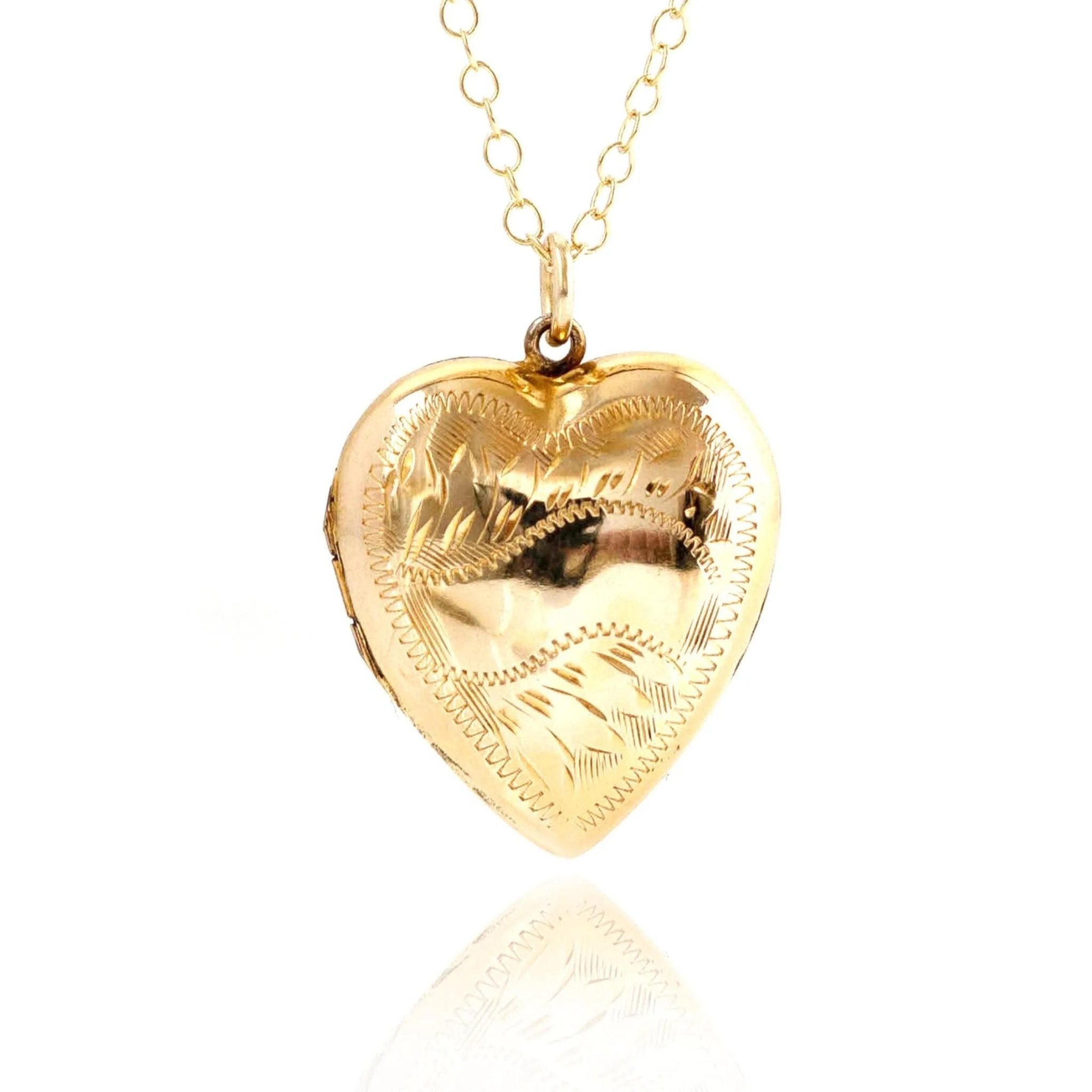 Antiguo Collar de Oro de 9 Quilates Victoriano con Colgante de Corazón