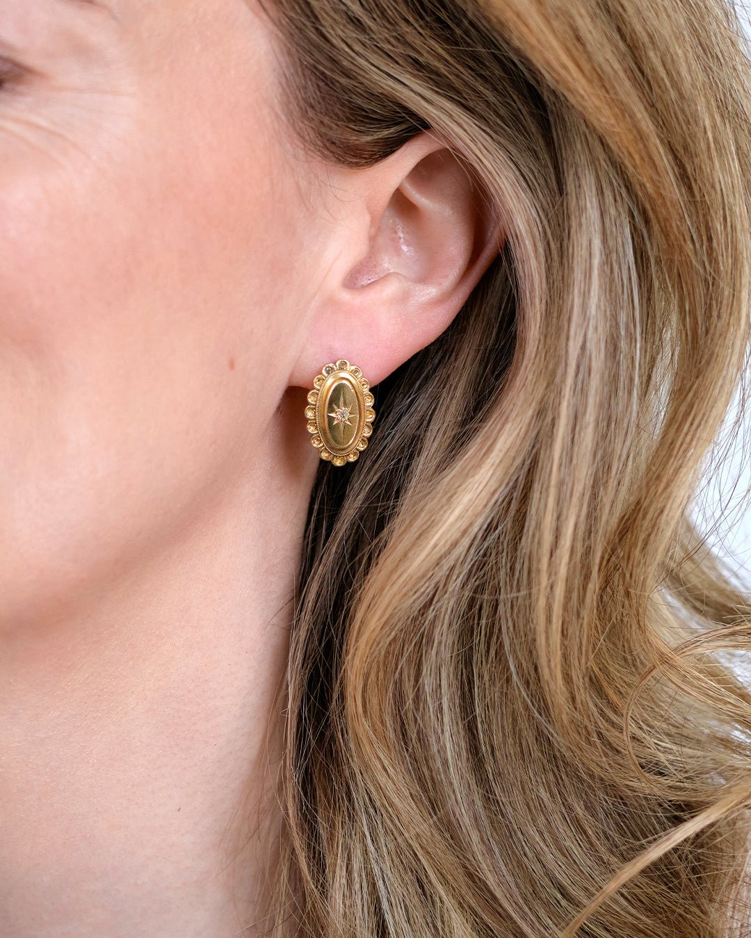 Pendientes Antiguos Victorianos de Oro de 9 quilates con Diamantes en Forma de Estrella, view 4