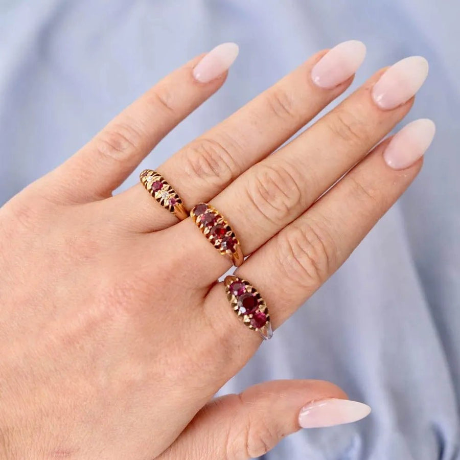 Antique Victorian 9ct Rose Gold Four - Stone Garnet Ring