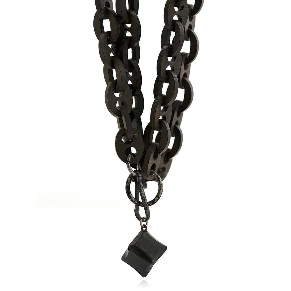 Collar de eslabones grandes de vulcano antiguo victoriano