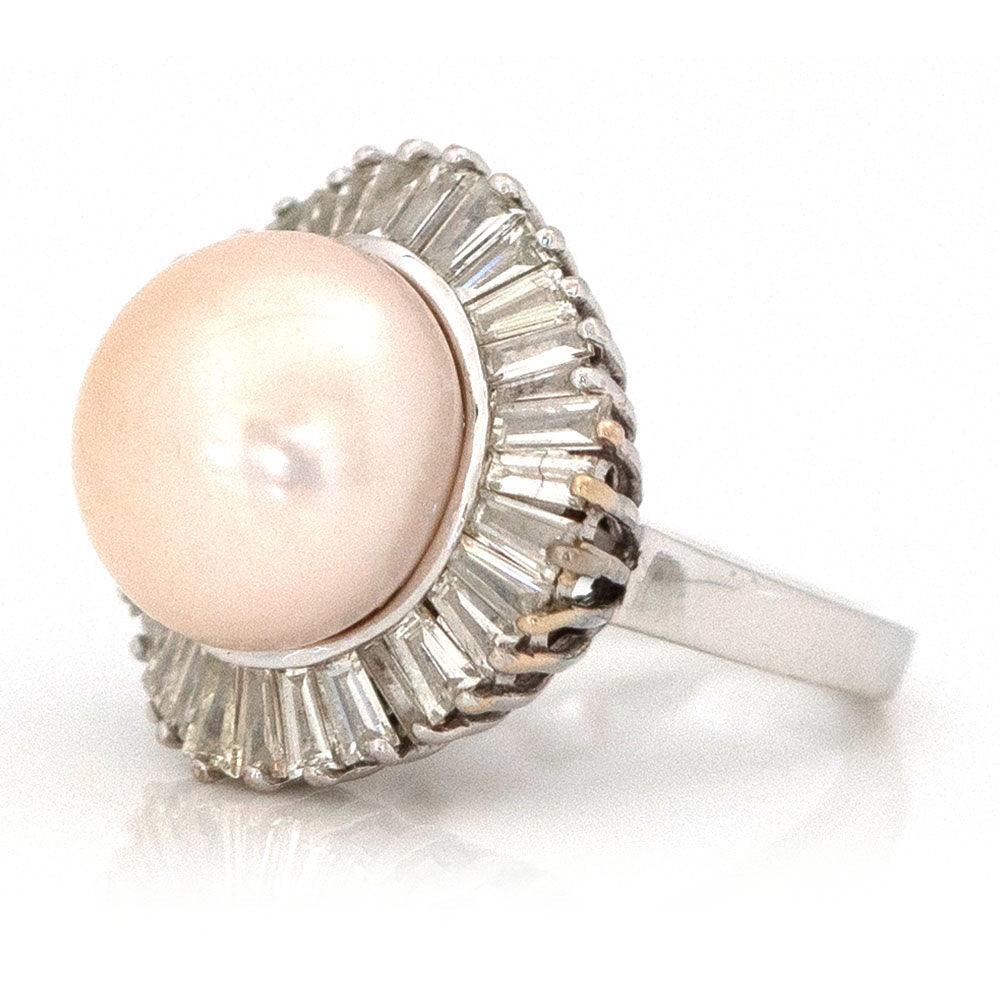 Pearl and 2.35 Carat Baguette Diamond 18K White Gold Ballerina Ring, view 8