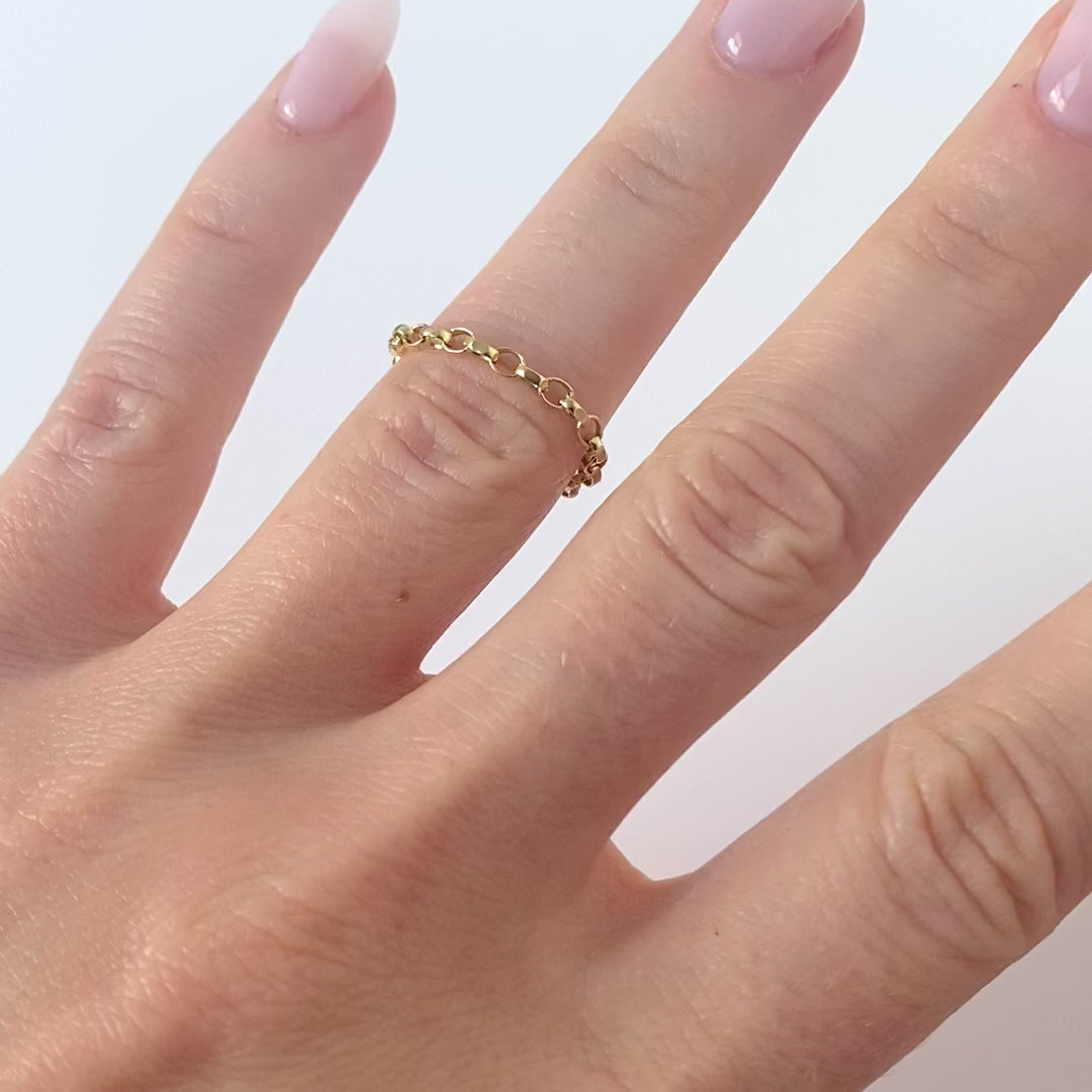 Chain 18ct Gold Ring, video