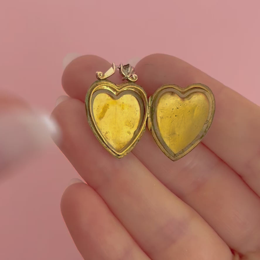 Antique Victorian 9ct Gold Heart Locket Necklace, video