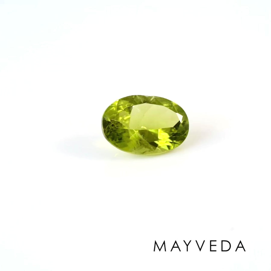 Green Peridot 4.88ct Oval Gemstone