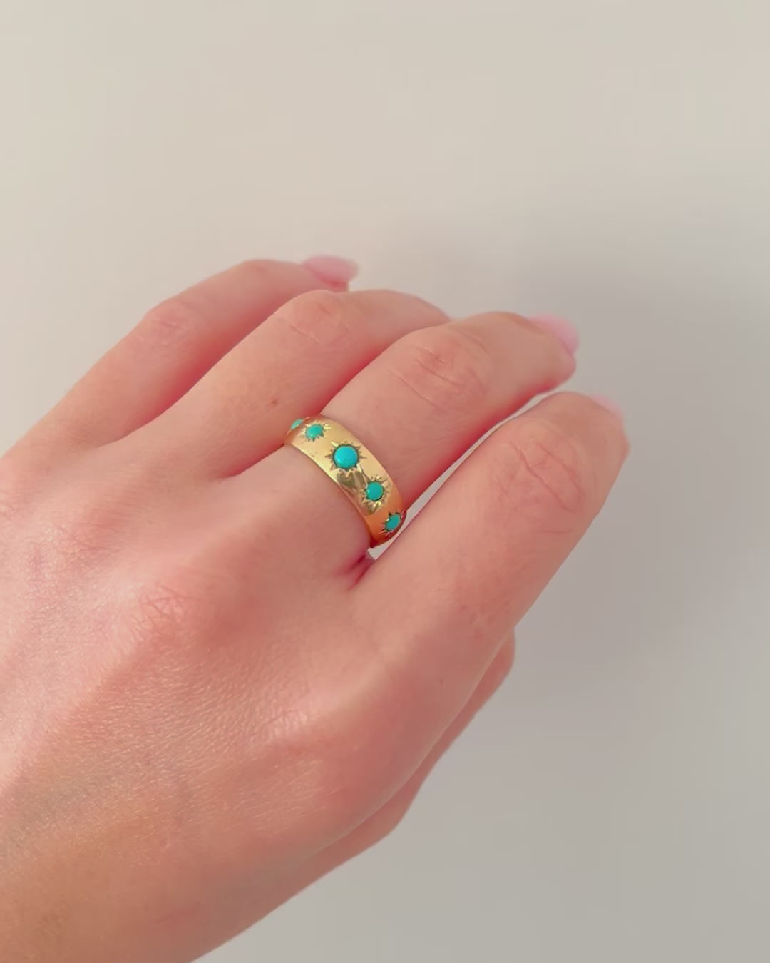 Ada Five-Stone Star-Set Gypsy 18K Yellow Gold Gemstone Ring, video