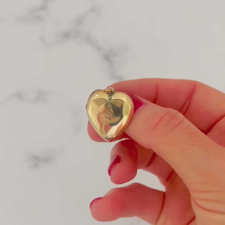 Antique 1930s Yellow Gold Bow Heart Locket Necklace