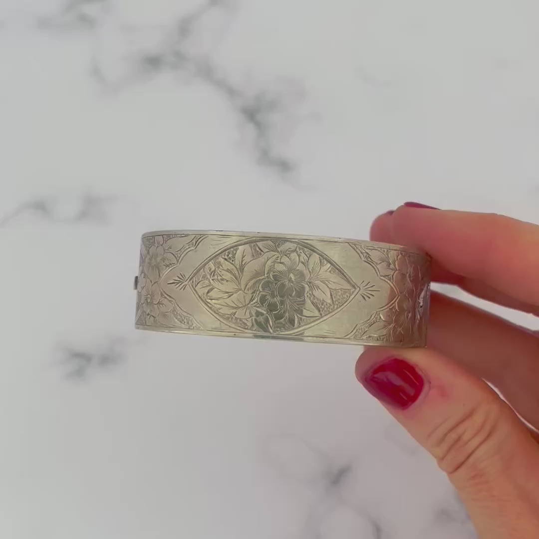 Pulsera de plata victoriana antigua grabada, video
