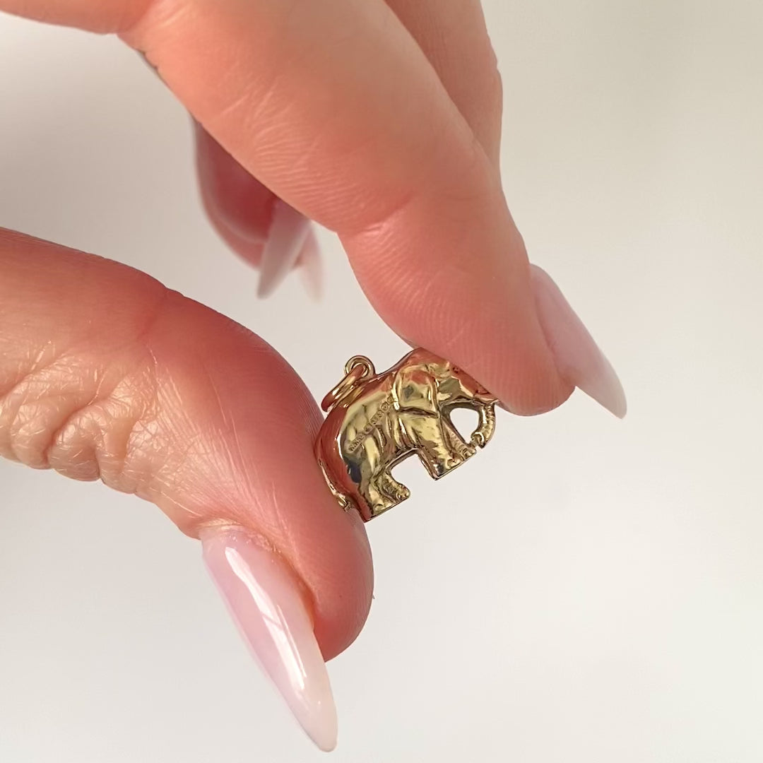 Vintage 1977 Elephant 9ct Gold Charm Necklace, video