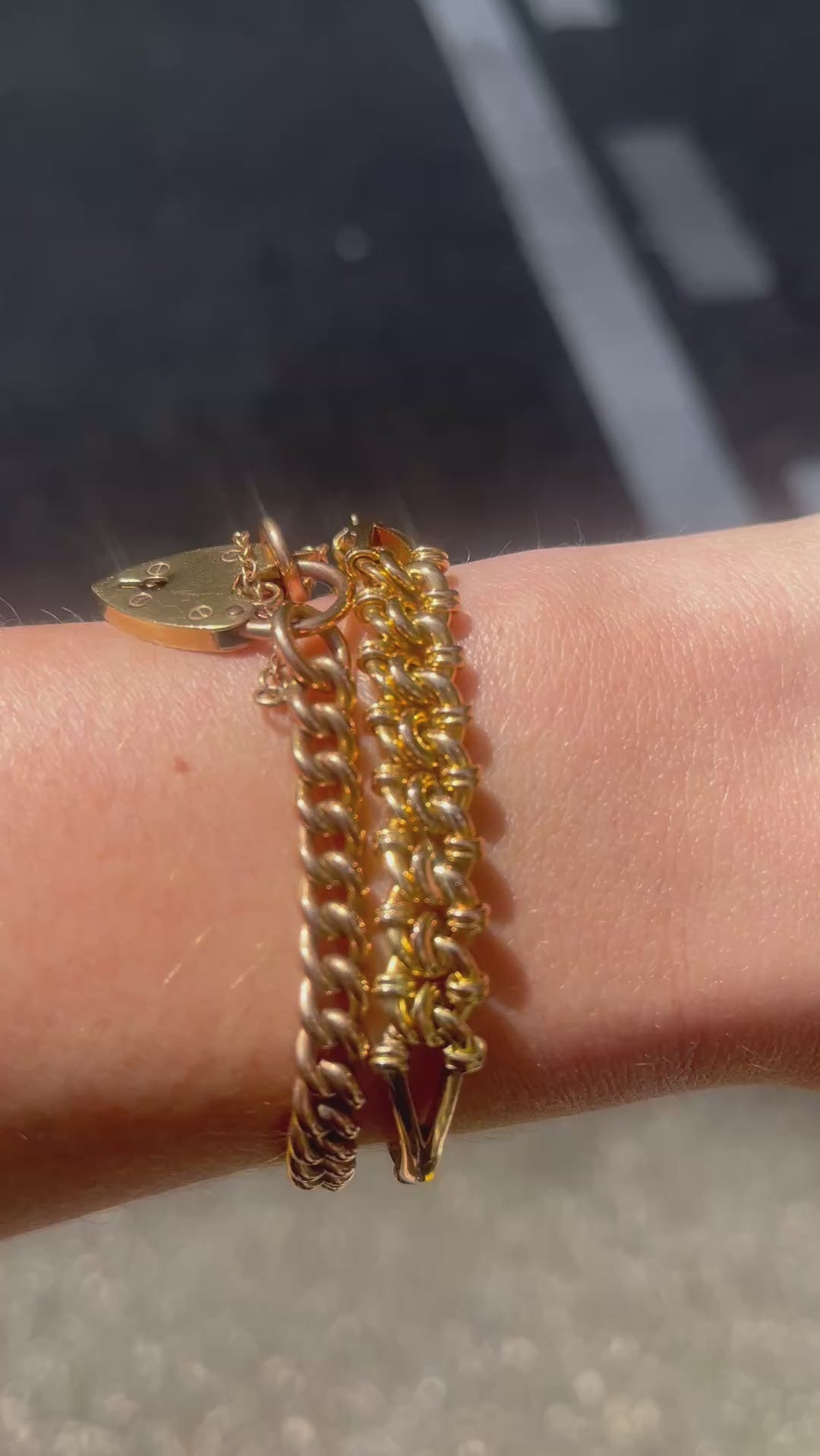 Antique Edwardian Knotted 15ct Bangle Bracelet, video