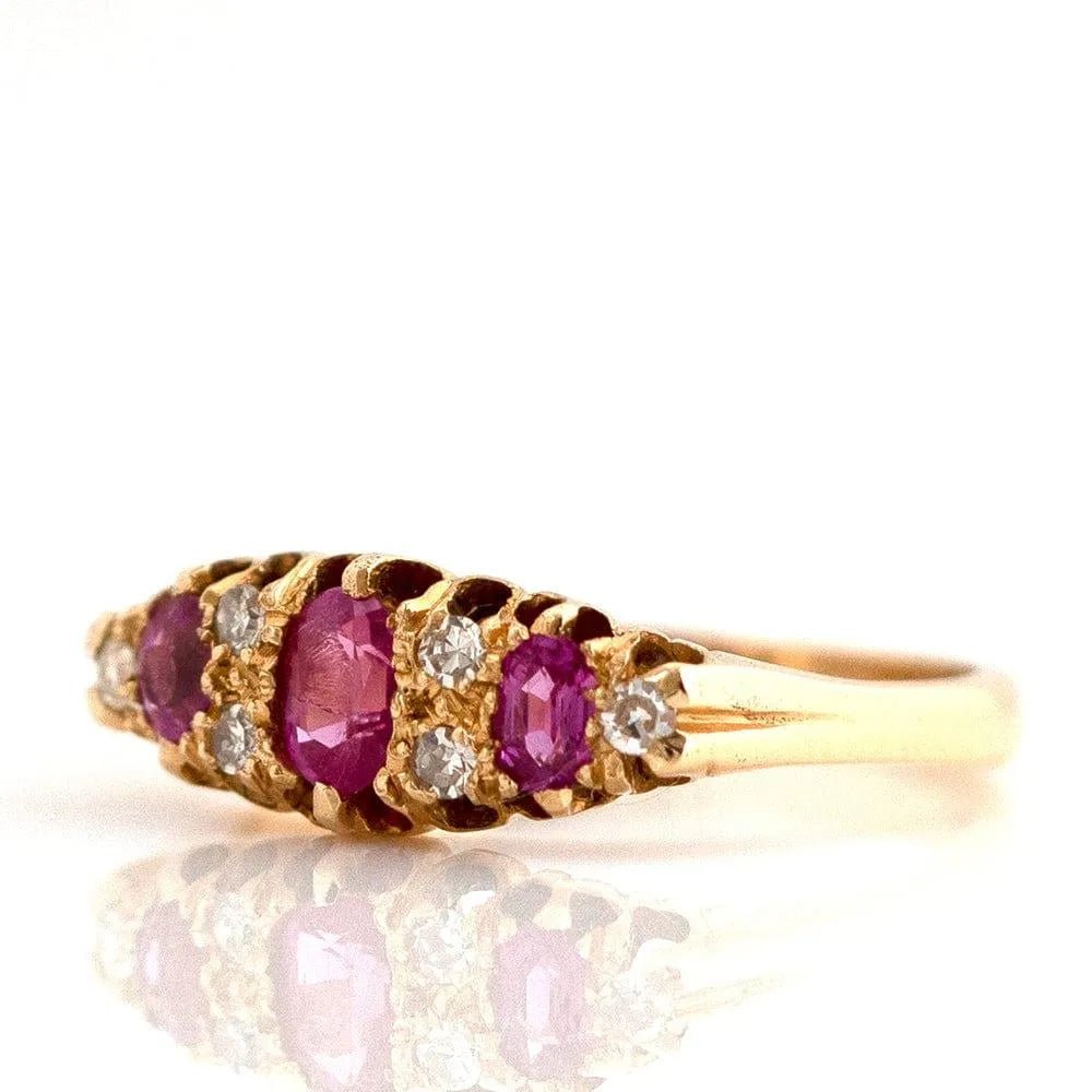 Reservado - Anillo Antiguo Eduardiano de Oro 18ct con Rubí y Diamantes de 1906