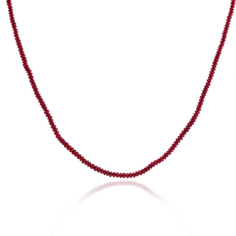 Collar de rubíes de oro de 18 quilates con piedras preciosas