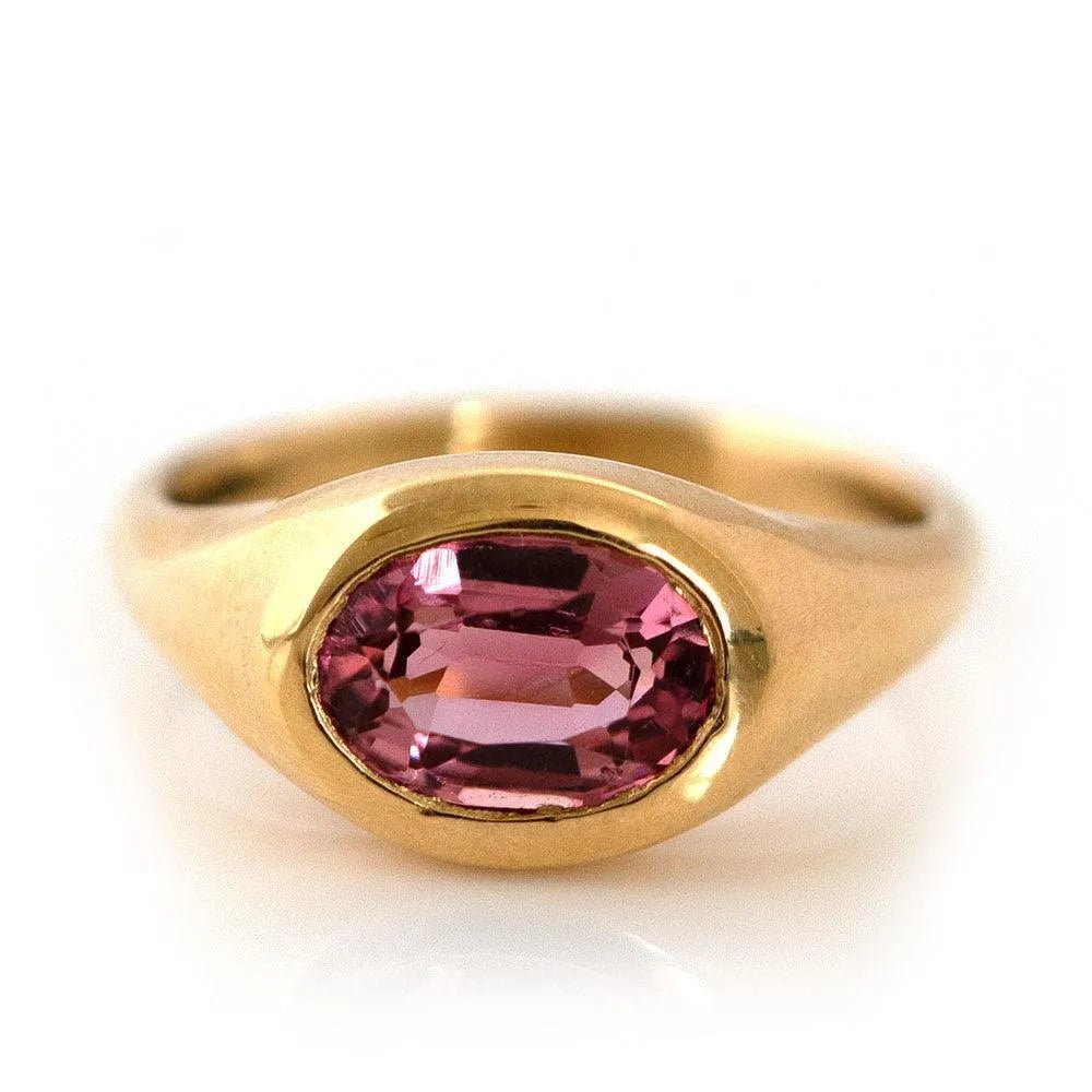 Ada 1.48 Carat Pink Tourmaline 18K Gold Signet Ring, view 9