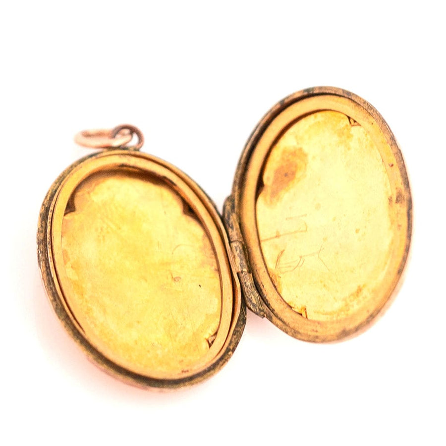 VICTORIAN Necklaces Antique Victorian 9ct Yellow Gold Oval Locket Necklace Mayveda Jewellery
