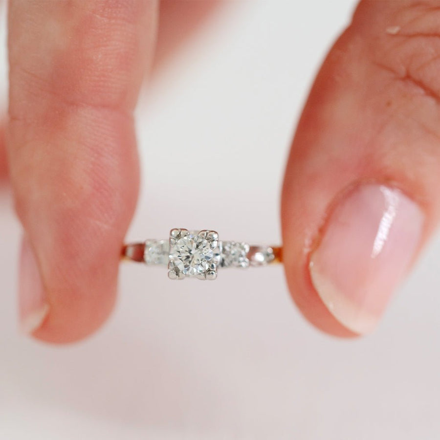 Vintage 1930s 18ct Gold 0.25ct Diamond Ring