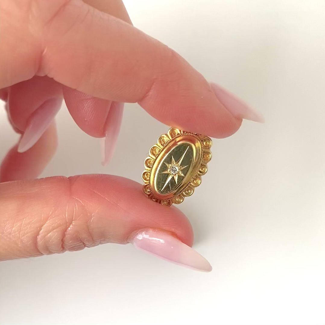 Pendientes Antiguos Victorianos de Oro de 9 quilates con Diamantes en Forma de Estrella, video