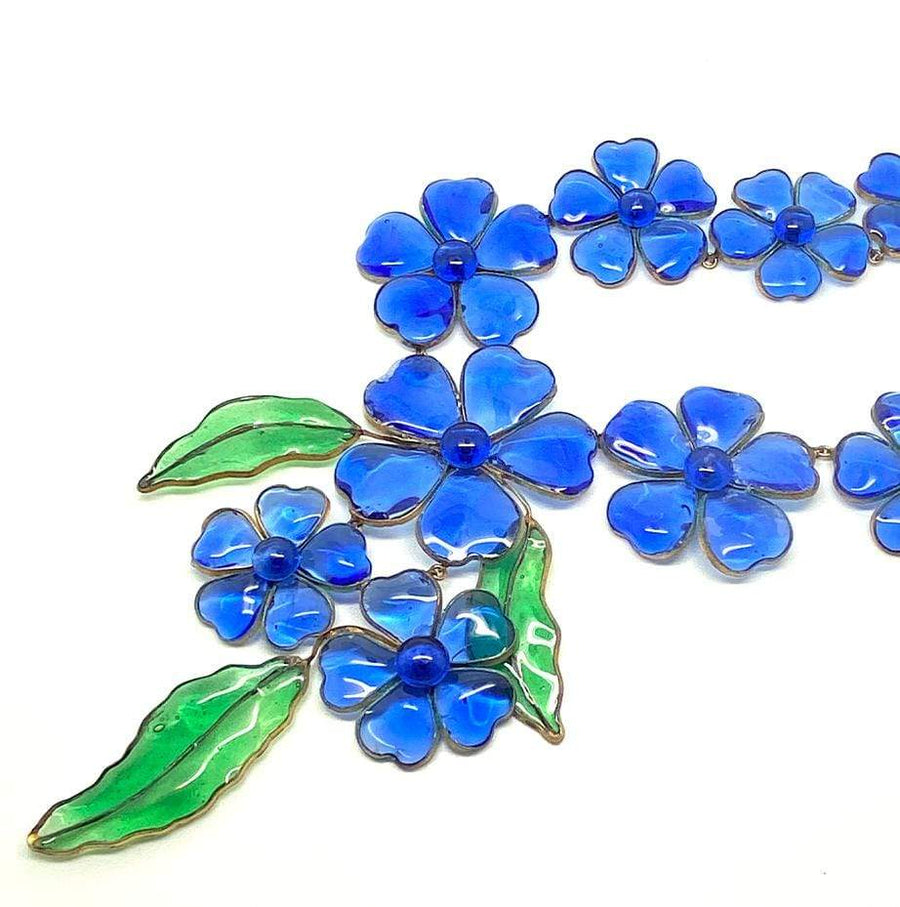 Collar francés vintage de flor azul de vidrio vertido de los años 20