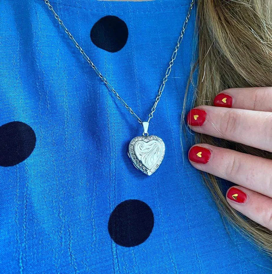 Vintage 1930s Silver Heart Locket Necklace - Mayveda Jewelry