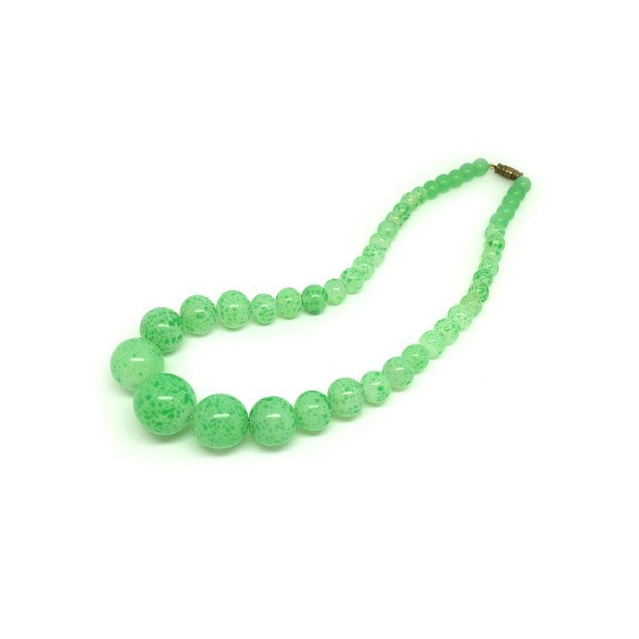 Vintage 1950s Green Glass Speckles Necklace