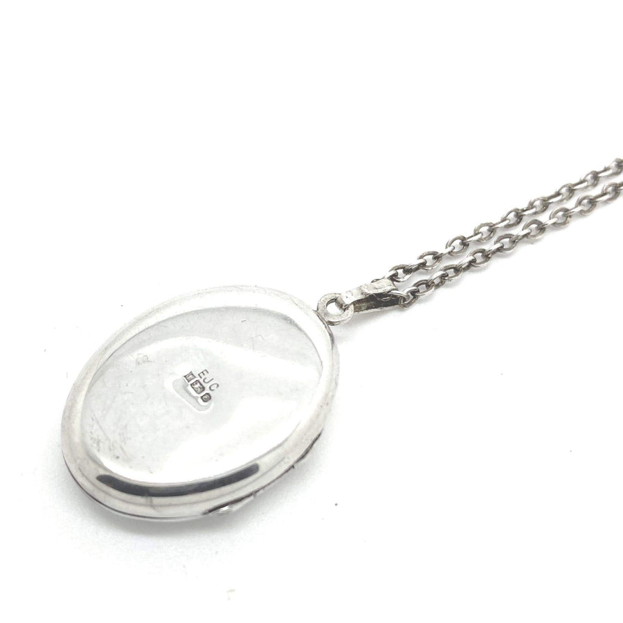 Vintage 1950s Silver Oval Locket Necklace