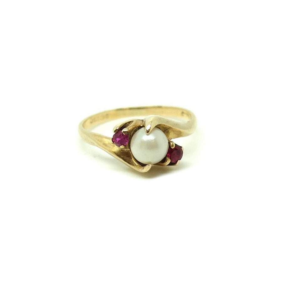Vintage 1950s Pearl & Ruby 9ct Gold Ring