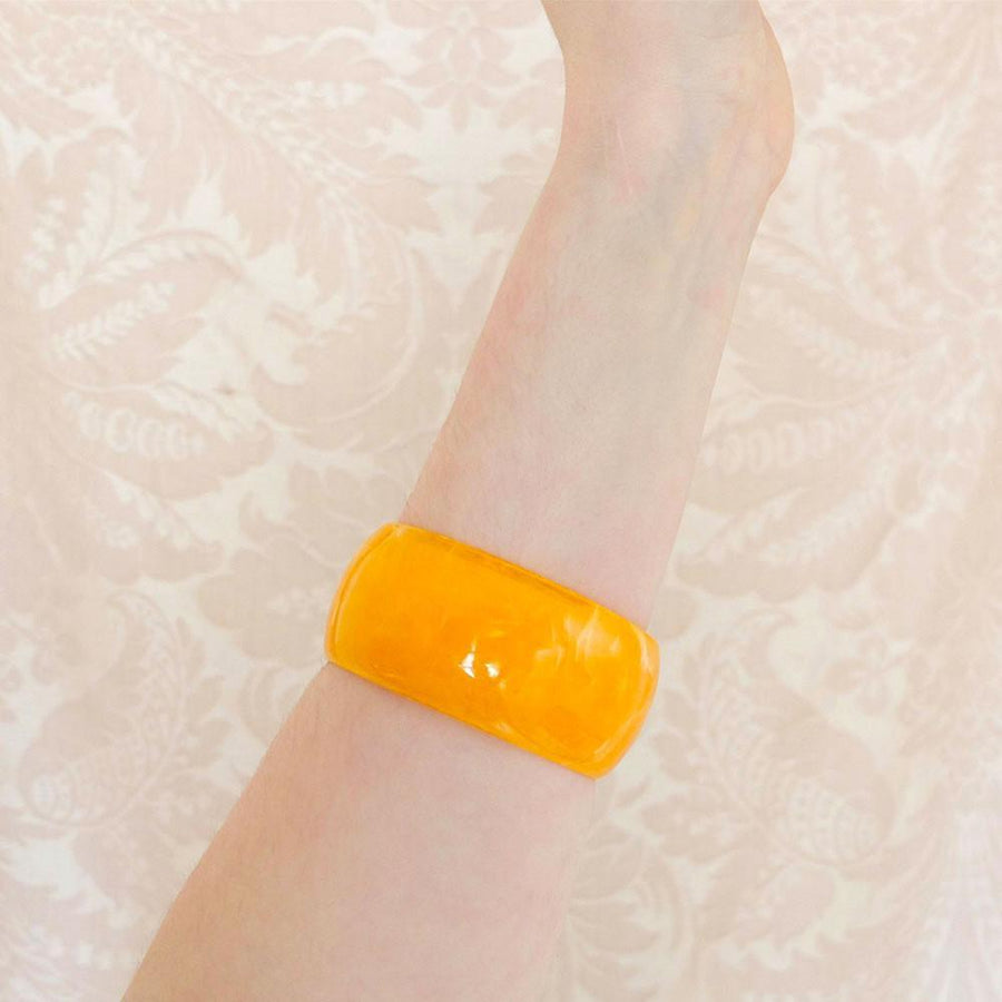 Vintage 1960s Plastic Orange Round Bangle Bracelet