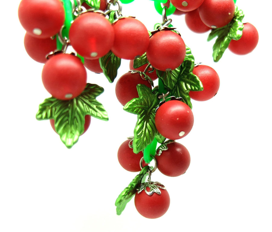 Vintage 1960s Red Berry Necklace