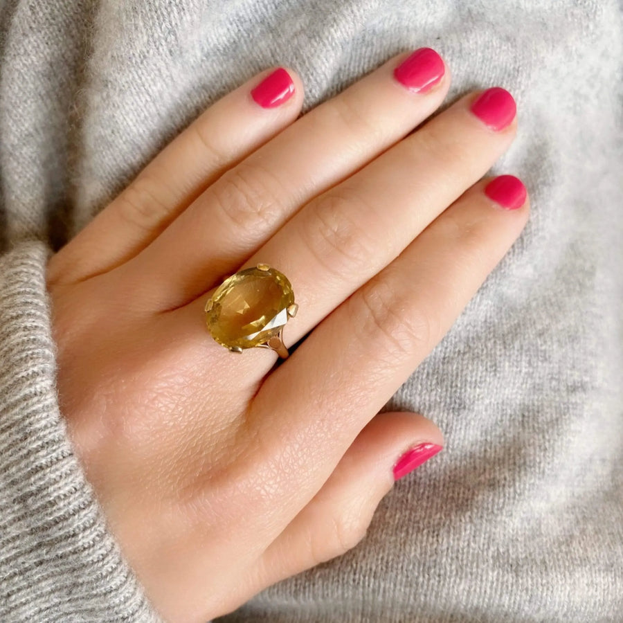 Vintage 1960s Citrine 9ct Gold Cocktail Ring - Mayveda Jewelry