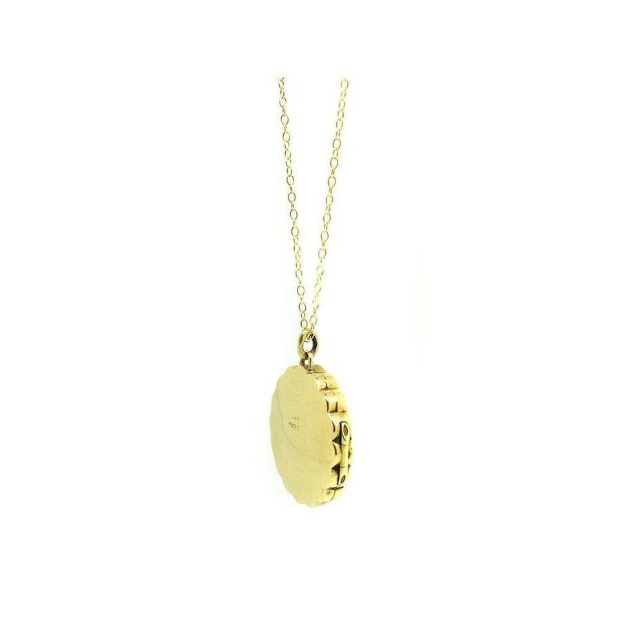 Vintage 1970's Scalloped 9ct Yellow Gold Locket Necklace