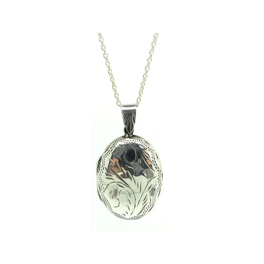 Vintage 1970s Silver Engraved Locket Necklace - Mayveda Jewelry
