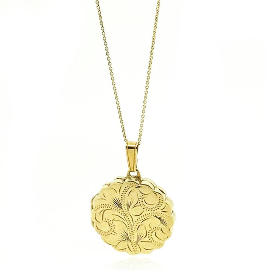 1990s Necklace Vintage 1991 9ct Gold Scalloped Locket Necklace