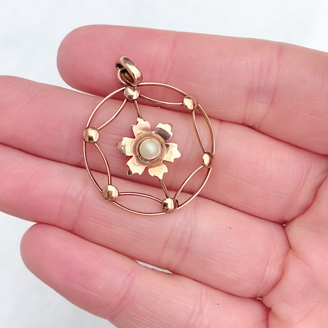 Collar de flor de perla de oro rosa de 9 quilates de estilo eduardiano antiguo, video