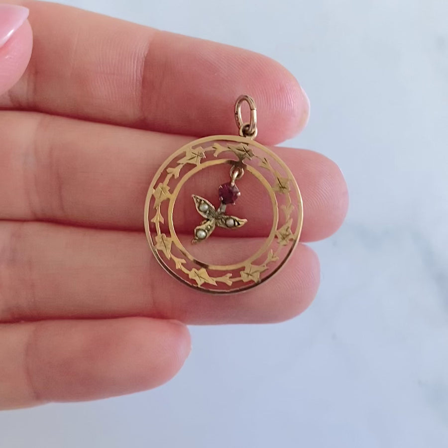 Collier victorien antique en or 9 carats avec perle de rubis et lierre