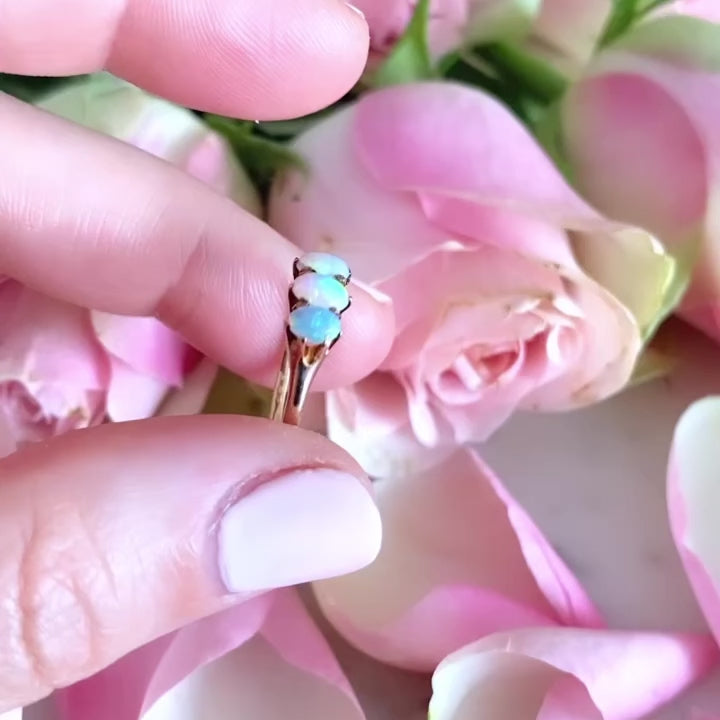 Vintage Triple Opal 10k Gold Ring, video
