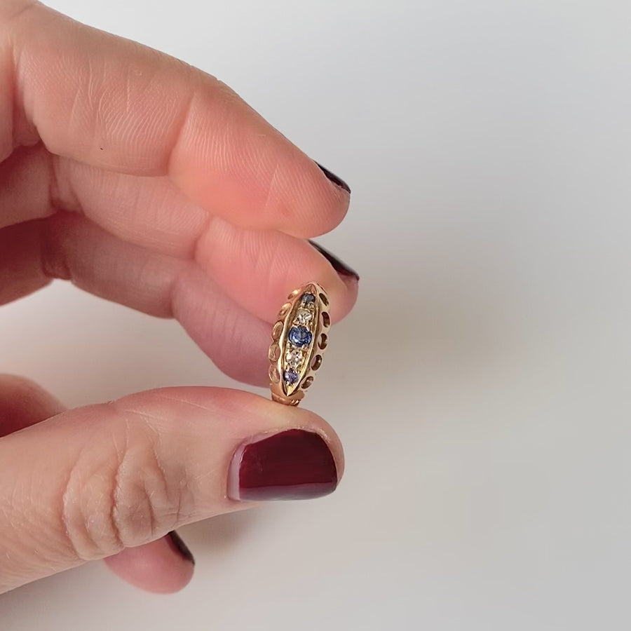 Bague en diamant 18 carats avec saphir antique de 1914