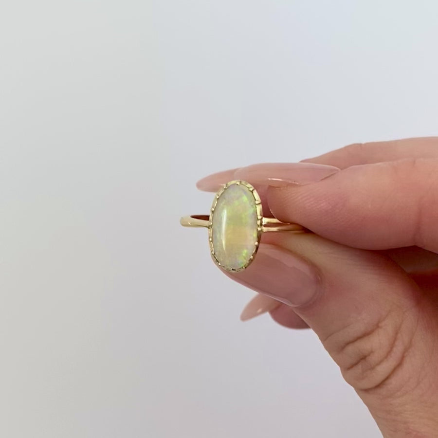 Antique Edwardian Precious Opal 18ct Gold Ring