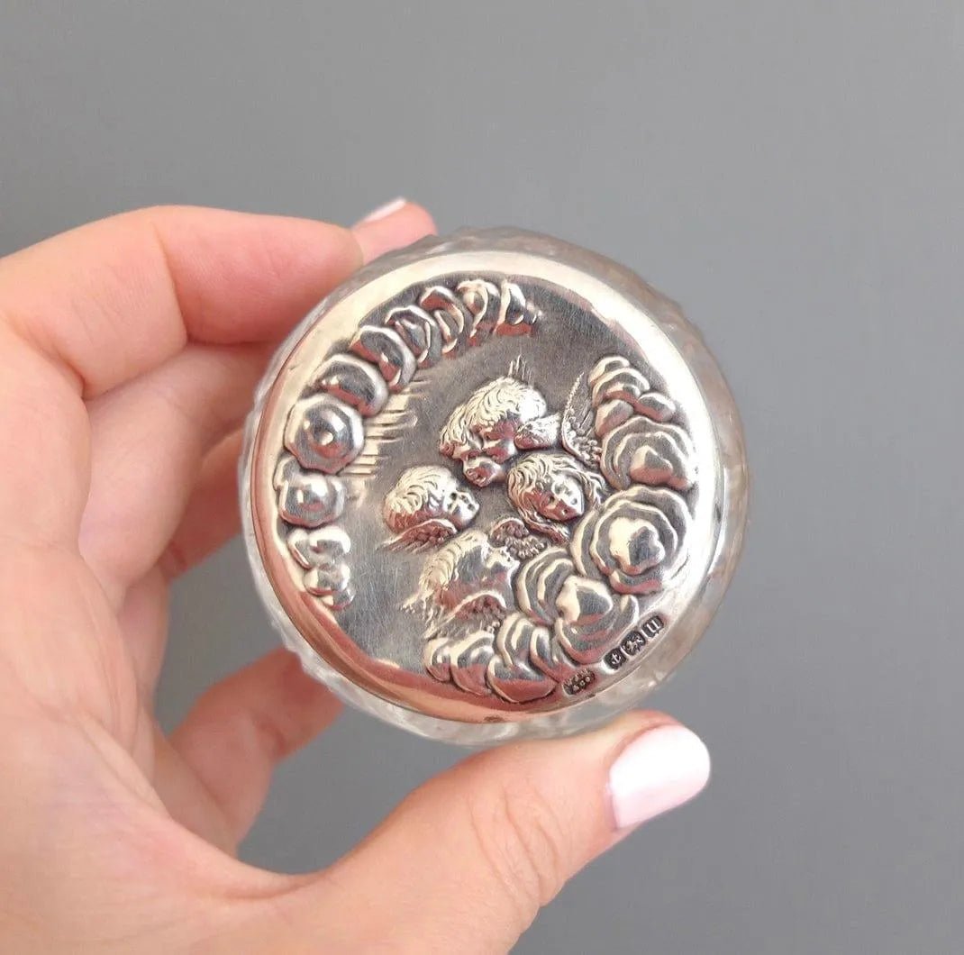 Boîte à Bijoux Ancienne en Verre Taillé 1919 en Verre Argenté, view 2