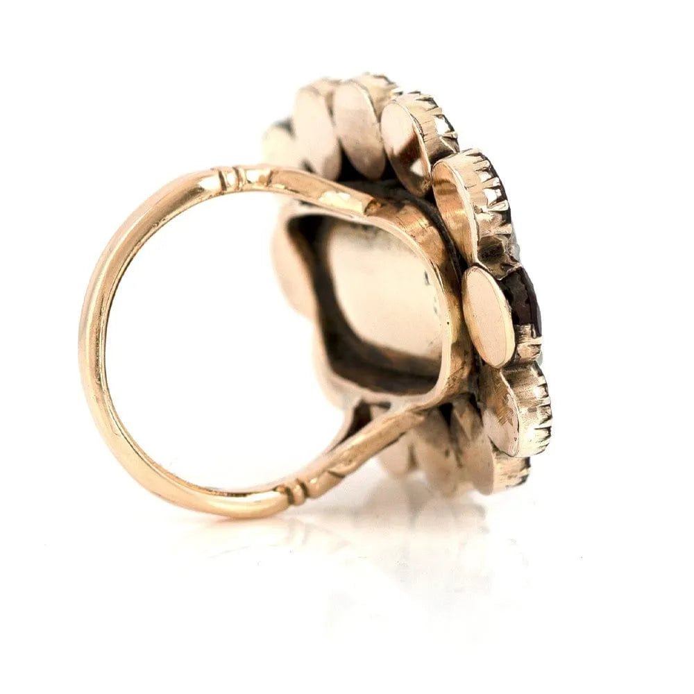 Bague géorgienne antique en perles de grenat taillées, view 9