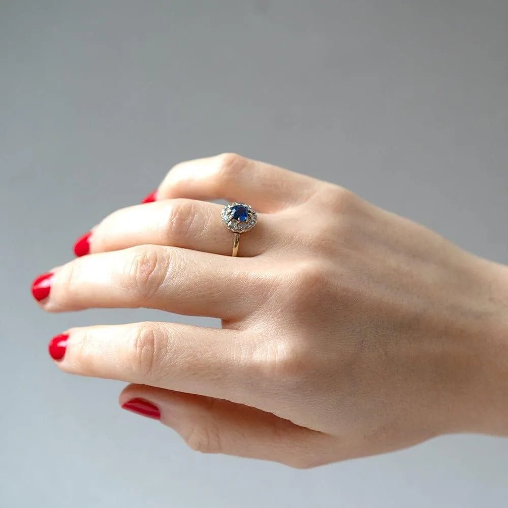 Anillo antiguo victoriano de zafiro de 0.85ct con diamantes de talla antigua, view 9