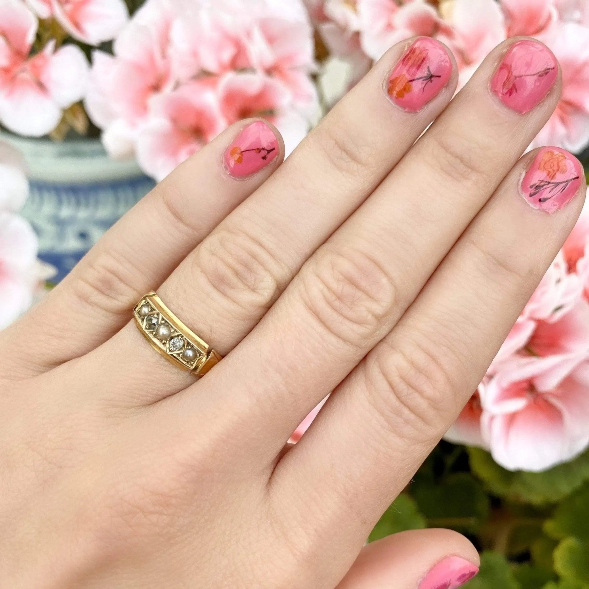 Anillo victoriano antiguo de 0,10 ct con perla dividida de diamantes de 15 quilates, view 2