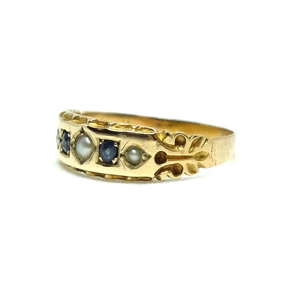 Anillo victoriano antiguo de oro de 15 quilates con zafiro y perla
