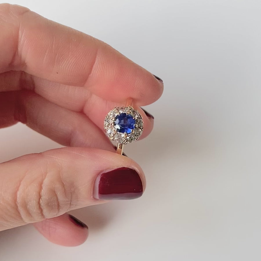 Antique Victorian 0.85ct Sapphire Old Cut Diamond Ring