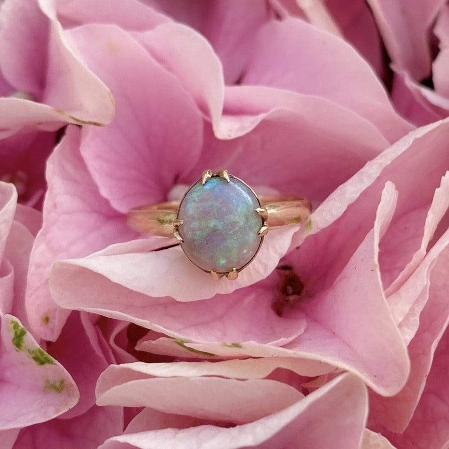 VENDU - Bague en opale édouardienne antique en or rose 9 carats