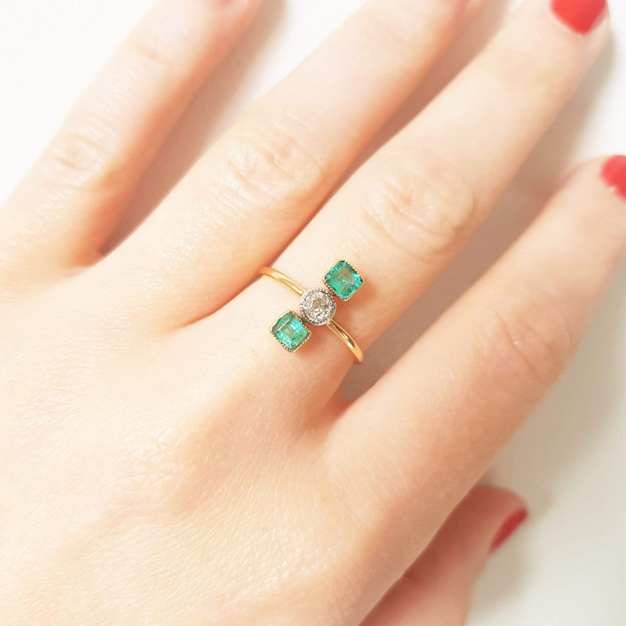 EDWARDIAN Ring Antique Edwardian Diamond Emerald 18ct Gold Ring