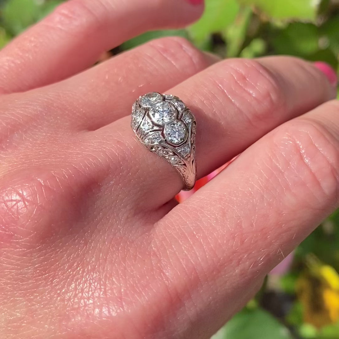 Bague de fiançailles Art Déco des années 1920 en platine 0,62 ct avec diamants, video
